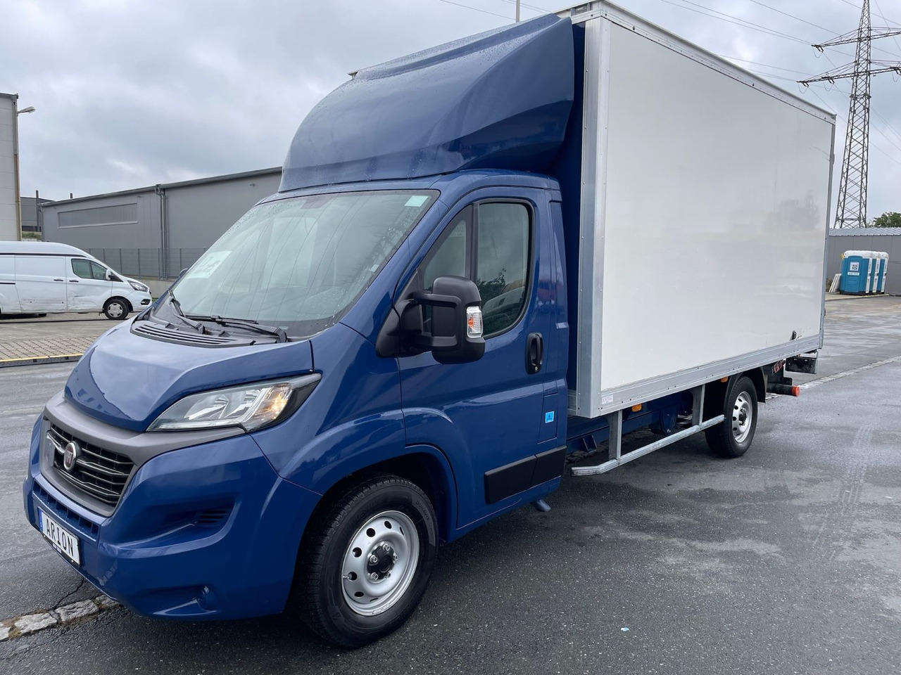 Fiat Ducato Maxi 35 130 L4H2 Koffer/LBW/AC/CAM/EU6d - Dodávka skřín: obrázek 3 Fiat Ducato Maxi 35 130 L4H2 Koffer/LBW/AC/CAM/EU6d - Dodávka skřín: obrázek 3