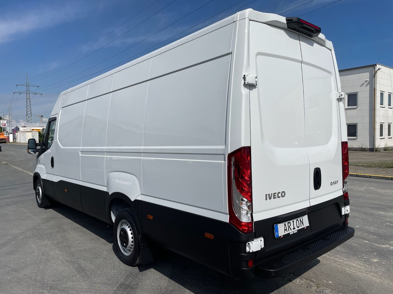 Iveco Daily 35S16 L4H2 Kastenwagen/GARANTIE/4680mm/AC - Furgon: obrázek 4 Iveco Daily 35S16 L4H2 Kastenwagen/GARANTIE/4680mm/AC - Furgon: obrázek 4