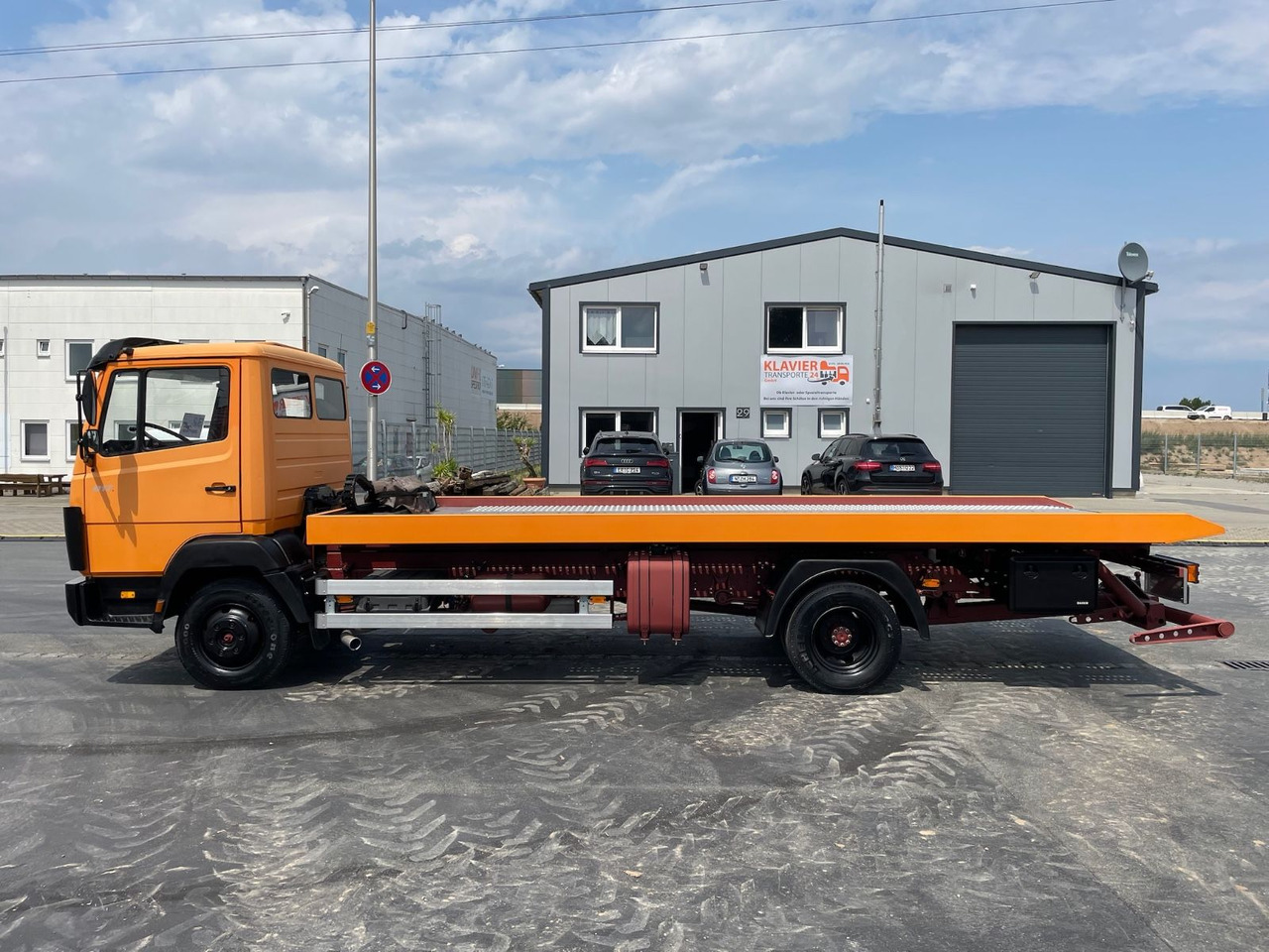 Mercedes-Benz 814 Abschleppwagen/OLDTIMER/Winch/TÜV-07/26 - Odtahovka: obrázek 4 Mercedes-Benz 814 Abschleppwagen/OLDTIMER/Winch/TÜV-07/26 - Odtahovka: obrázek 4