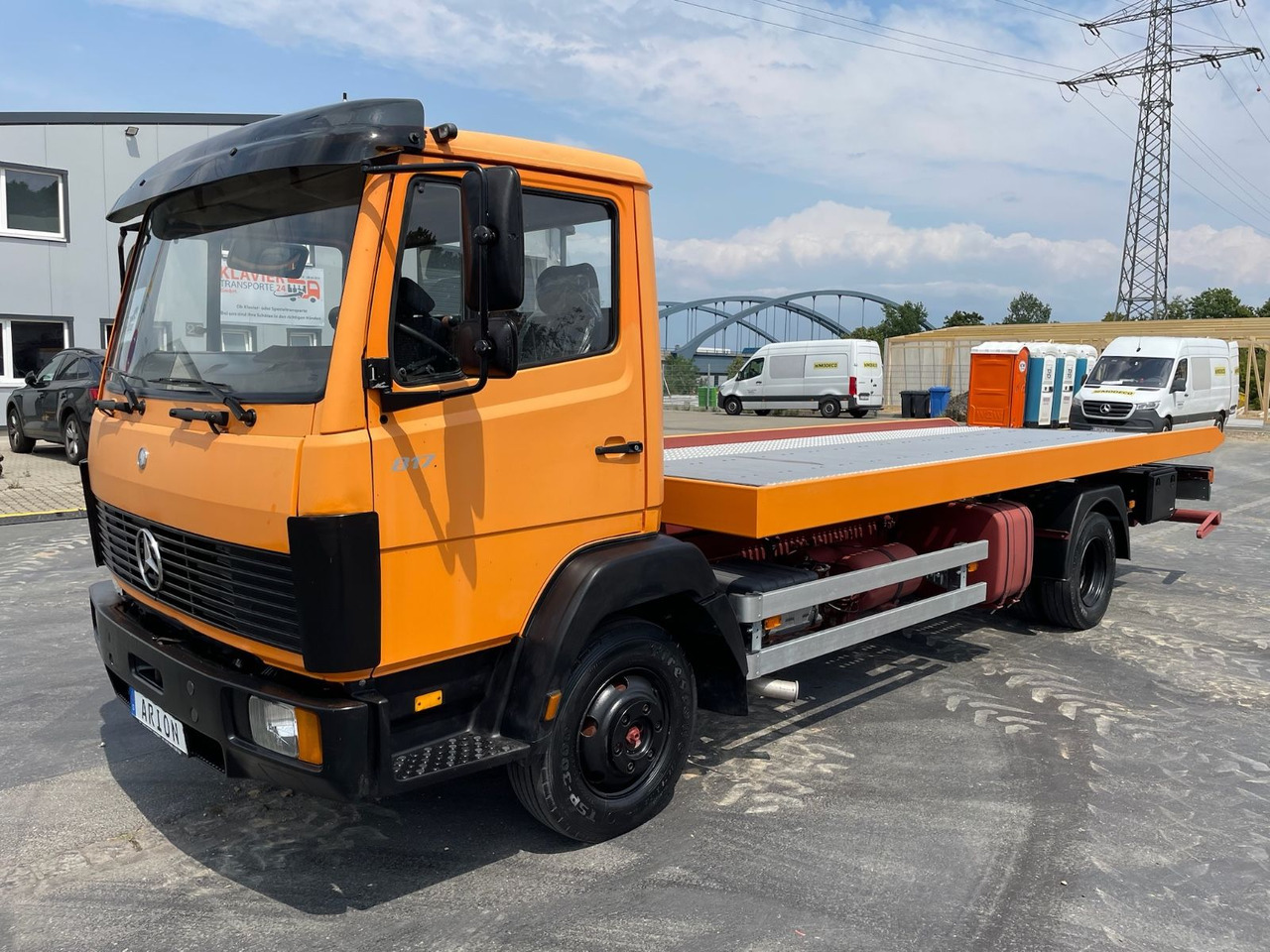 Mercedes-Benz 814 Abschleppwagen/OLDTIMER/Winch/TÜV-07/26 - Odtahovka: obrázek 3 Mercedes-Benz 814 Abschleppwagen/OLDTIMER/Winch/TÜV-07/26 - Odtahovka: obrázek 3