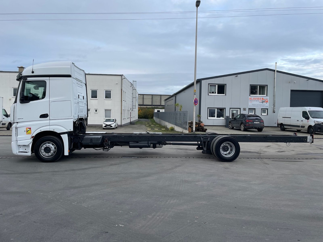 Mercedes-Benz Actros 4 1843 4x2 Fahrgestell/StandAC/ACC/EU6 - Podvozek s kabinou: obrázek 4 Mercedes-Benz Actros 4 1843 4x2 Fahrgestell/StandAC/ACC/EU6 - Podvozek s kabinou: obrázek 4