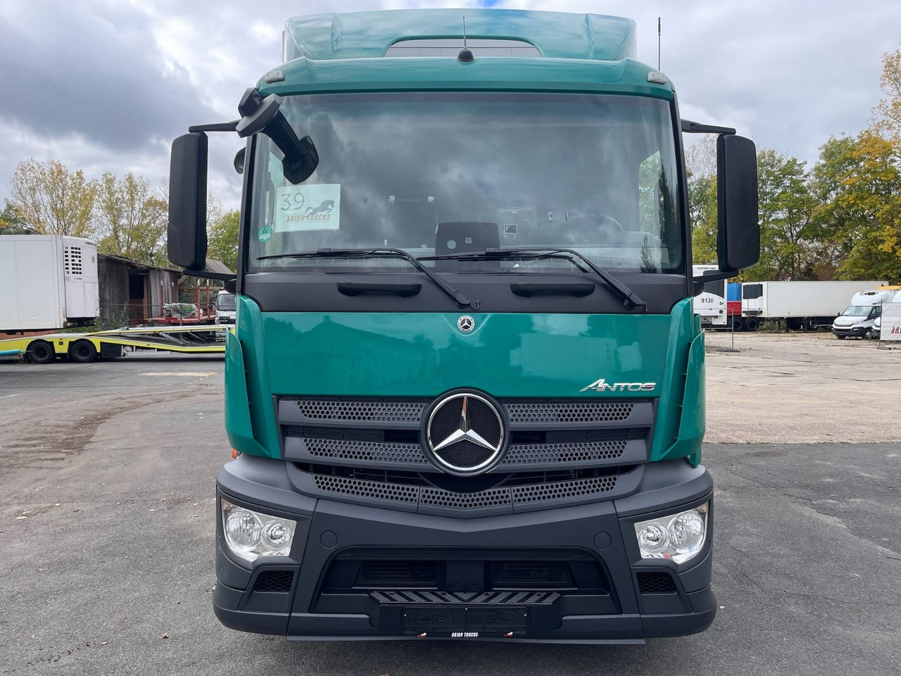 Mercedes-Benz Antos 2543 6x2 Kühlkoffer/CARRIER/NLA/LBW/AC/EU6 - Chladírenský nákladní automobil: obrázek 2 Mercedes-Benz Antos 2543 6x2 Kühlkoffer/CARRIER/NLA/LBW/AC/EU6 - Chladírenský nákladní automobil: obrázek 2