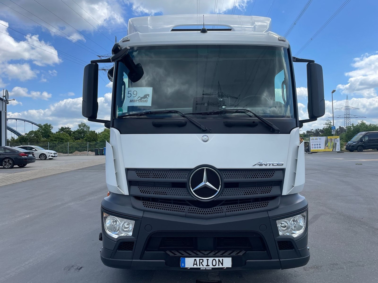 Mercedes-Benz Antos 2543 6x2 Kühlkoffer/CARRIER/ROHR/NLA/LBW - Chladírenský nákladní automobil: obrázek 2 Mercedes-Benz Antos 2543 6x2 Kühlkoffer/CARRIER/ROHR/NLA/LBW - Chladírenský nákladní automobil: obrázek 2