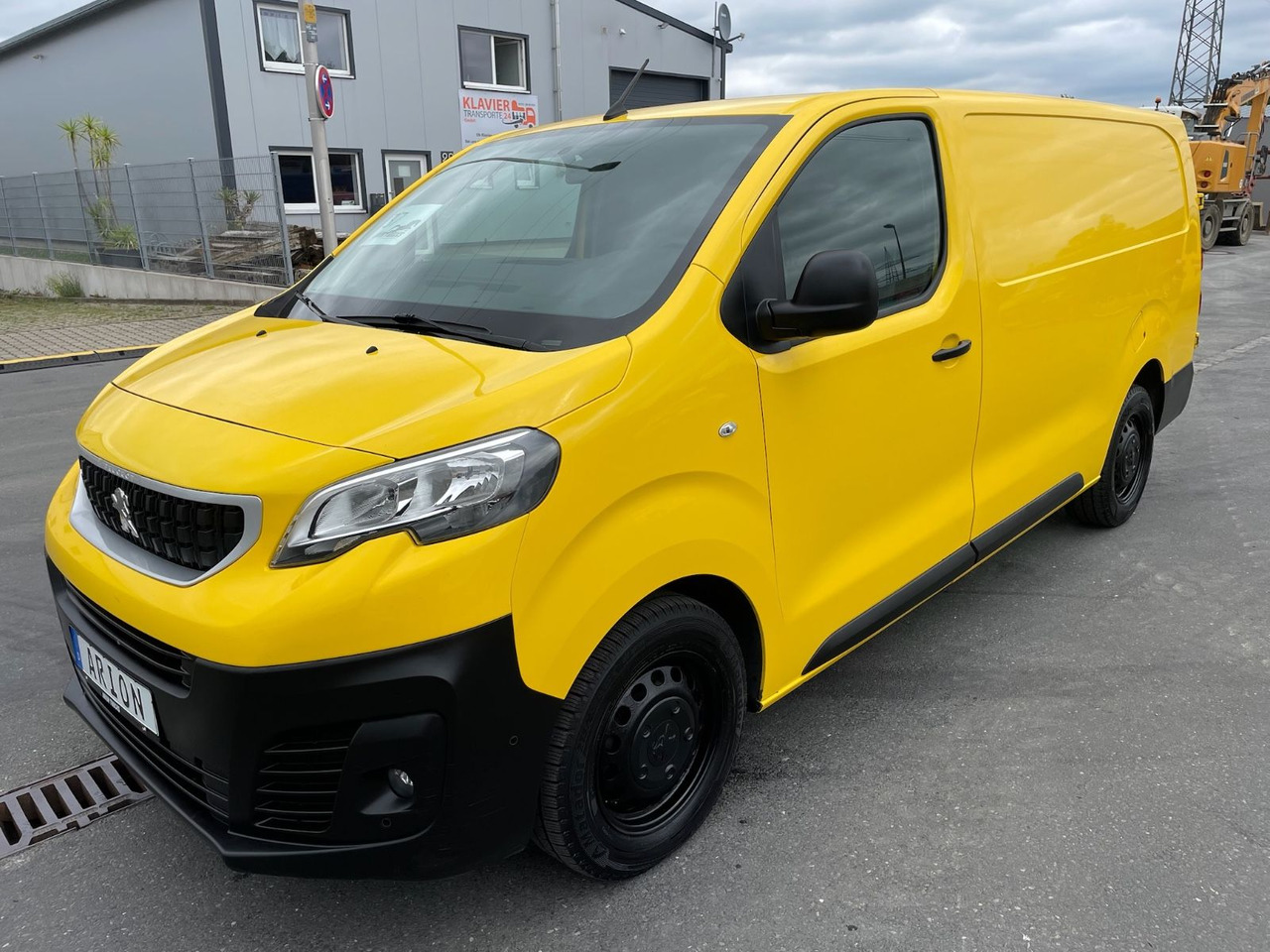 Peugeot Expert Kasten Pro L3/2.0 BlueHDI/AC/15xVerfügbar - Malá dodávka: obrázek 3 Peugeot Expert Kasten Pro L3/2.0 BlueHDI/AC/15xVerfügbar - Malá dodávka: obrázek 3