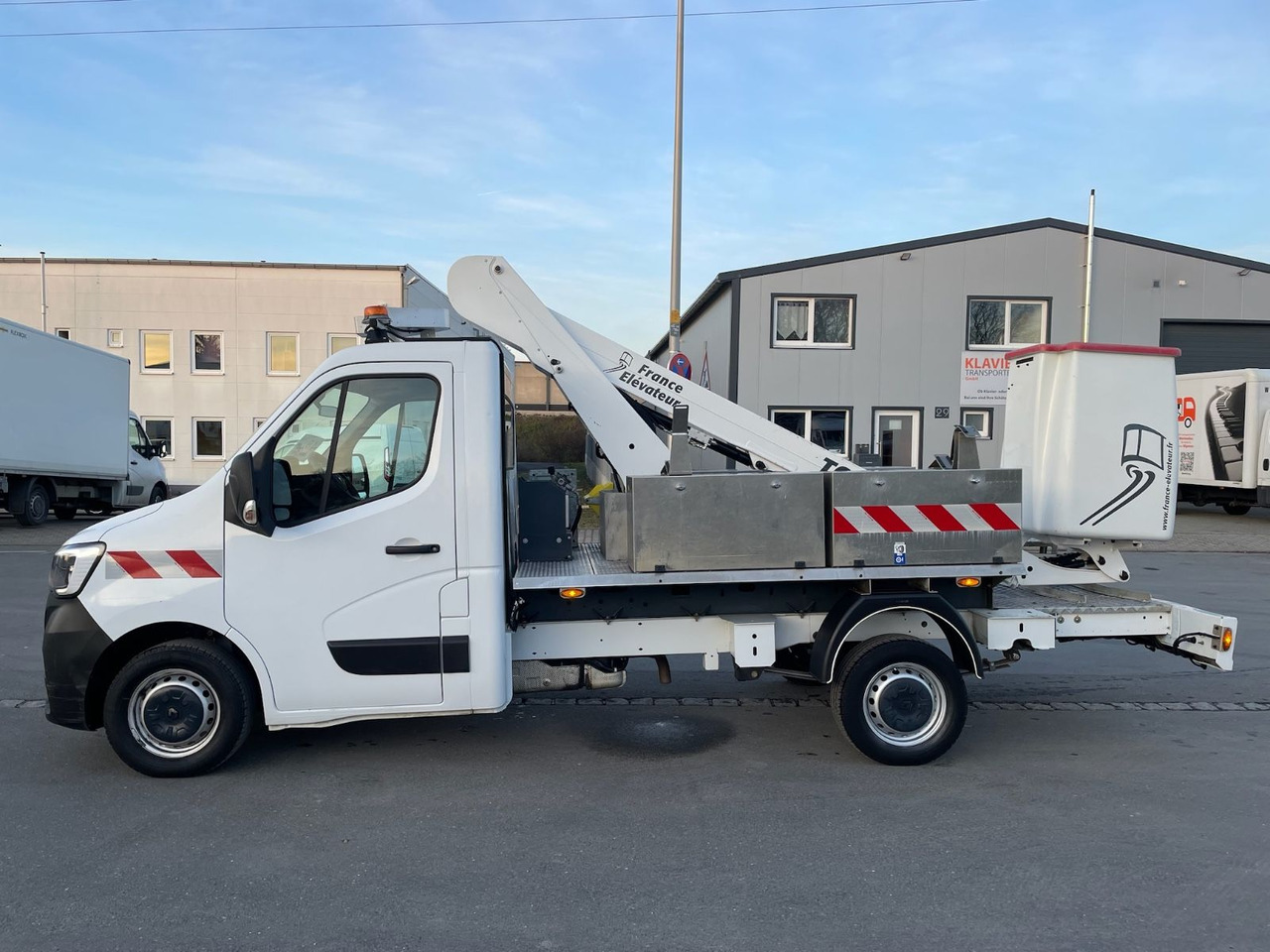 Renault Master VB Hubsteiger/FRANCE-ELEVATEUR/12m/817h - Autoplošina: obrázek 4 Renault Master VB Hubsteiger/FRANCE-ELEVATEUR/12m/817h - Autoplošina: obrázek 4