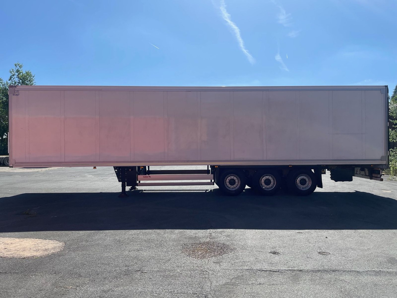 Schmitz Cargobull SCB*S3B  /TÜV04-26 /2195h / Multi-Temp/13,4m - Chladírenský návěs: obrázek 4 Schmitz Cargobull SCB*S3B  /TÜV04-26 /2195h / Multi-Temp/13,4m - Chladírenský návěs: obrázek 4