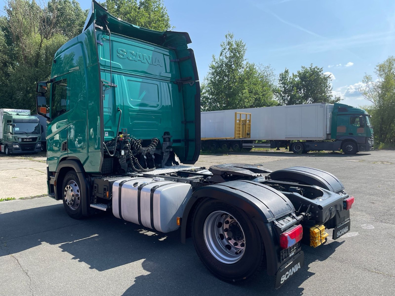 Scania R500 4x2 SZM/Retarder/StandAC/2xBett/2xTank/EU6d - Tahač: obrázek 4 Scania R500 4x2 SZM/Retarder/StandAC/2xBett/2xTank/EU6d - Tahač: obrázek 4