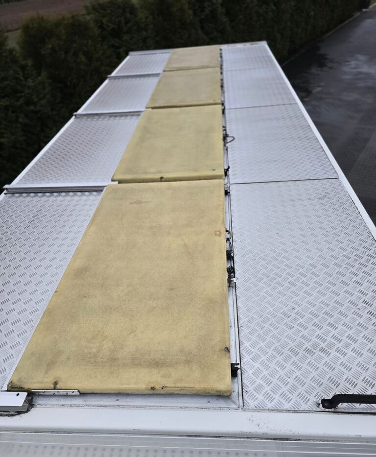 Sklápěč pro dopravu sypkých materiálů Scania G400: obrázek 10