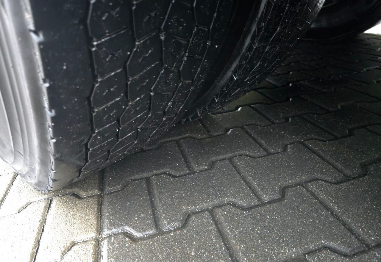Sklápěč pro dopravu sypkých materiálů Scania G400: obrázek 22