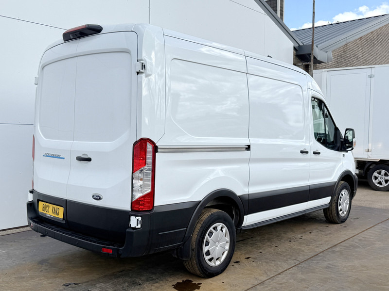 Ford E-Transit 75kWh 184PK 390 Elektrisch 75kWh 334km WLTP BEV Snelladen L2H2 Climate Control Tacho Carplay Camera Stoelverwarming Parkeersensoren voor achter - Furgon, Elektrická dodávka: obrázek 3 Ford E-Transit 75kWh 184PK 390 Elektrisch 75kWh 334km WLTP BEV Snelladen L2H2 Climate Control Tacho Carplay Camera Stoelverwarming Parkeersensoren voor achter - Furgon, Elektrická dodávka: obrázek 3