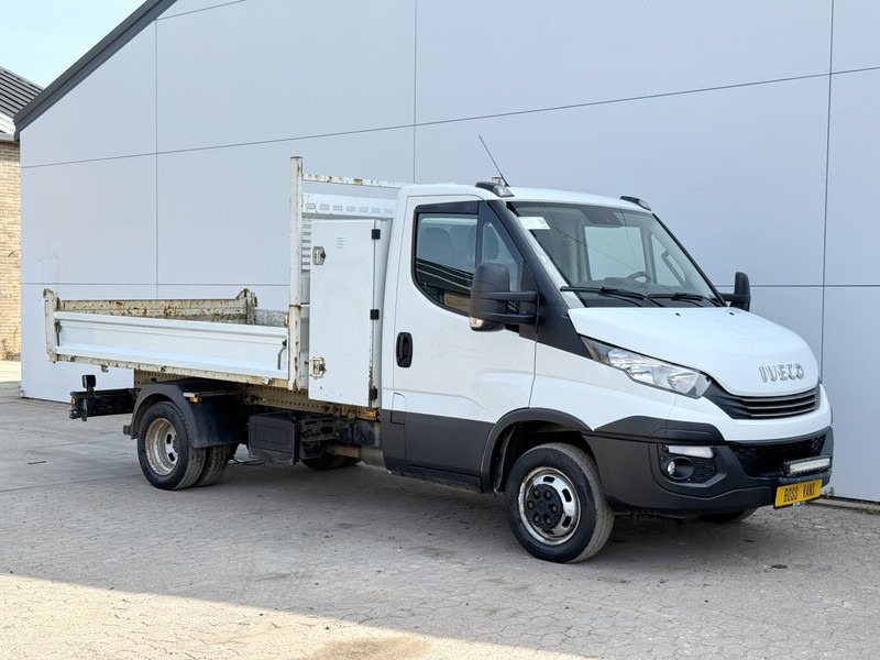 Iveco Daily 35C18 3.0 3.0 Automaat Kipper Dubbellucht 3.5t Trekhaak Airco Cruise Control - Dodávka sklápěč: obrázek 5 Iveco Daily 35C18 3.0 3.0 Automaat Kipper Dubbellucht 3.5t Trekhaak Airco Cruise Control - Dodávka sklápěč: obrázek 5