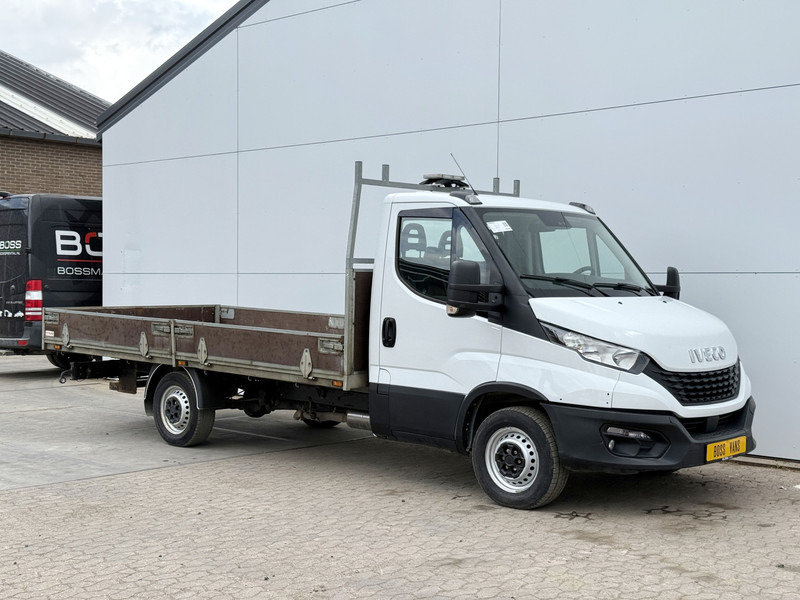 Iveco Daily 35S14 2.3 L3H1 Open Laadbak Pritsche *Bak 425cm lang* Airco Cruise Control Standkachel Trekhaak Luchtgeveerde stoel - Dodávka valník: obrázek 4 Iveco Daily 35S14 2.3 L3H1 Open Laadbak Pritsche *Bak 425cm lang* Airco Cruise Control Standkachel Trekhaak Luchtgeveerde stoel - Dodávka valník: obrázek 4