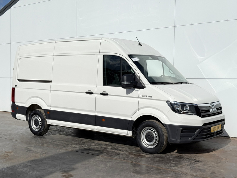 MAN TGE 3.140 2.0 TDI L3H3 Airco Cruise Control Trekhaak Carplay Camera Navigatie - Furgon: obrázek 4 MAN TGE 3.140 2.0 TDI L3H3 Airco Cruise Control Trekhaak Carplay Camera Navigatie - Furgon: obrázek 4