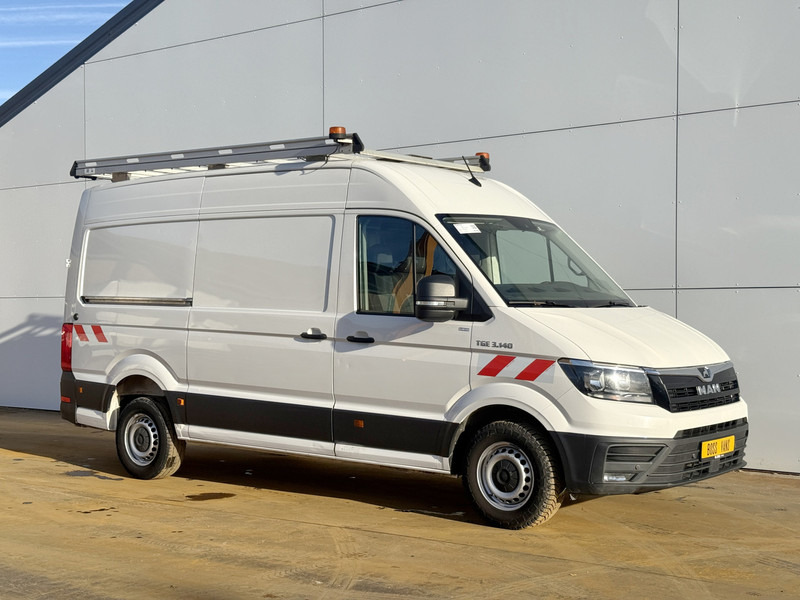 MAN TGE 3.140 2.0 TDI L3H3 Airco Cruise Control Trekhaak Carplay Navigatie Parkeersensoren voor achter - Furgon: obrázek 4 MAN TGE 3.140 2.0 TDI L3H3 Airco Cruise Control Trekhaak Carplay Navigatie Parkeersensoren voor achter - Furgon: obrázek 4