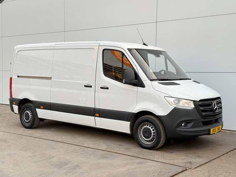 Mercedes-Benz Sprinter 315 1.9 CDI L2H1 Climate Control Cruise Control Carplay - Furgon: obrázek 4 Mercedes-Benz Sprinter 315 1.9 CDI L2H1 Climate Control Cruise Control Carplay - Furgon: obrázek 4