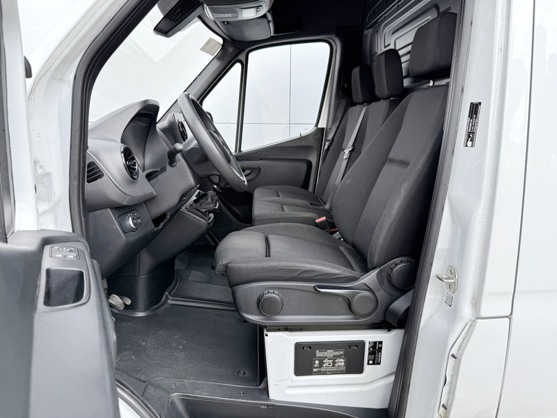 Furgon Mercedes-Benz Sprinter 315 1.9 CDI L2H2 Climate Control Cruise Control Carplay Camera Parkeersensoren voor achter: obrázek 7
