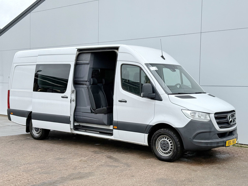 Mercedes-Benz Sprinter 319 1.9 CDI Automaat L3H2 Dubbele Cabine Mercedes ME MBUX Climate Control Camera Navigatie Trekhaak DOKA DC - Furgon, Dodávka s dvojitou kabinou: obrázek 5 Mercedes-Benz Sprinter 319 1.9 CDI Automaat L3H2 Dubbele Cabine Mercedes ME MBUX Climate Control Camera Navigatie Trekhaak DOKA DC - Furgon, Dodávka s dvojitou kabinou: obrázek 5