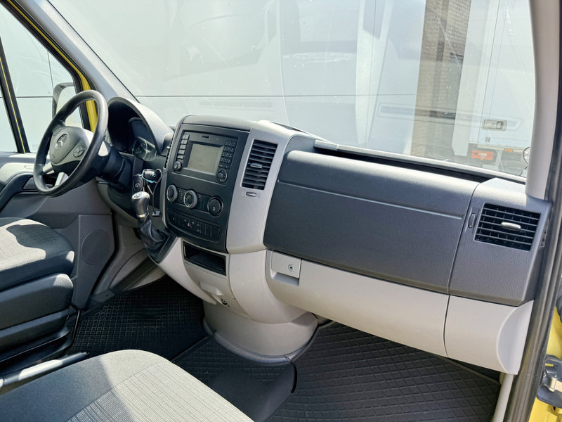 Mercedes-Benz Sprinter 319 3.0 CDI V6 V6 Automaat L2H2 Climate Control Cruise Control Trekhaak Camera Stoelverwarming leasing Mercedes-Benz Sprinter 319 3.0 CDI V6 V6 Automaat L2H2 Climate Control Cruise Control Trekhaak Camera Stoelverwarming: obrázek 9