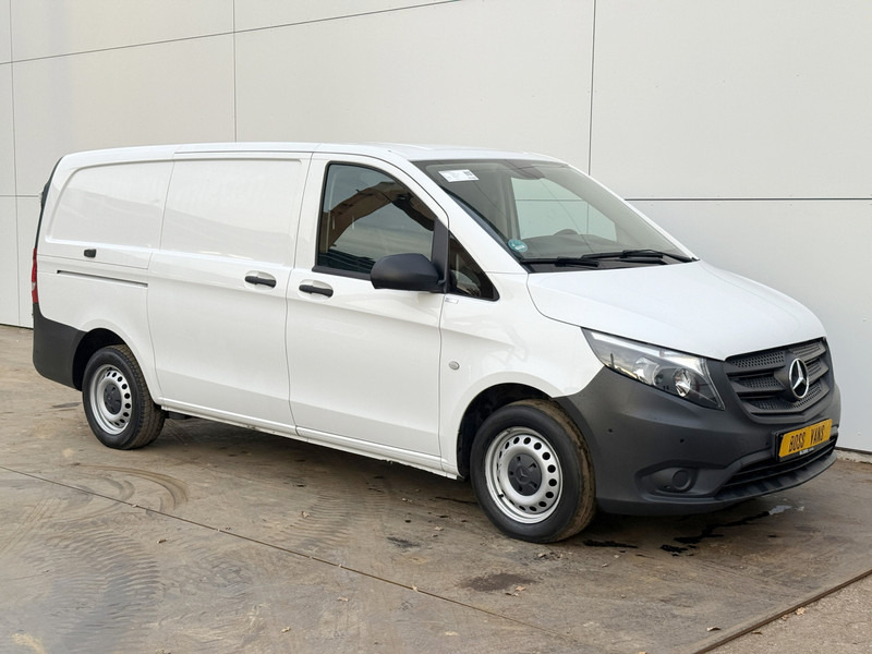 Mercedes-Benz Vito 116 1.9 CDI L2H1 Climate Control Cruise Control Camera Navigatie Stoelverwarming Parkeersensoren voor achter - Malá dodávka: obrázek 4 Mercedes-Benz Vito 116 1.9 CDI L2H1 Climate Control Cruise Control Camera Navigatie Stoelverwarming Parkeersensoren voor achter - Malá dodávka: obrázek 4
