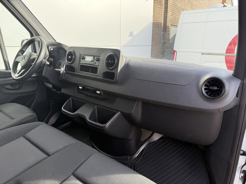 Mercedes-Benz eSprinter 312 ALL-IN PRIJS L2H2 55kWh 168km WLTP 80kw Snelladen Climate Control Camera Stoelverwarming leasing Mercedes-Benz eSprinter 312 ALL-IN PRIJS L2H2 55kWh 168km WLTP 80kw Snelladen Climate Control Camera Stoelverwarming: obrázek 9 Mercedes-Benz eSprinter 312 ALL-IN PRIJS L2H2 55kWh 168km WLTP 80kw Snelladen Climate Control Camera Stoelverwarming leasing Mercedes-Benz eSprinter 312 ALL-IN PRIJS L2H2 55kWh 168km WLTP 80kw Snelladen Climate Control Camera Stoelverwarming: obrázek 9