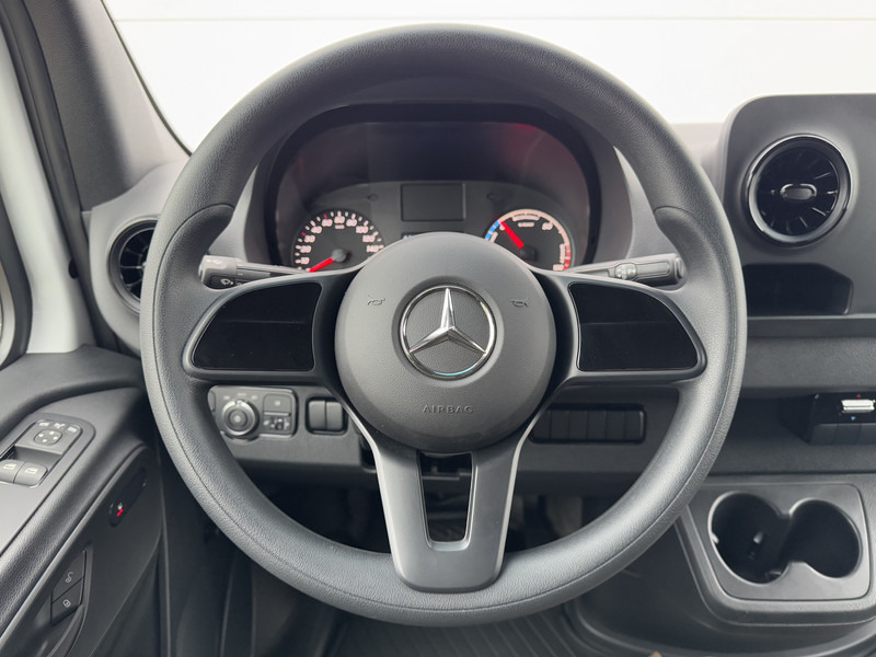 Mercedes-Benz eSprinter 312 ALL-IN PRIJS L2H2 55kWh 168km WLTP 80kw Snelladen Climate Control Camera Stoelverwarming leasing Mercedes-Benz eSprinter 312 ALL-IN PRIJS L2H2 55kWh 168km WLTP 80kw Snelladen Climate Control Camera Stoelverwarming: obrázek 20 Mercedes-Benz eSprinter 312 ALL-IN PRIJS L2H2 55kWh 168km WLTP 80kw Snelladen Climate Control Camera Stoelverwarming leasing Mercedes-Benz eSprinter 312 ALL-IN PRIJS L2H2 55kWh 168km WLTP 80kw Snelladen Climate Control Camera Stoelverwarming: obrázek 20