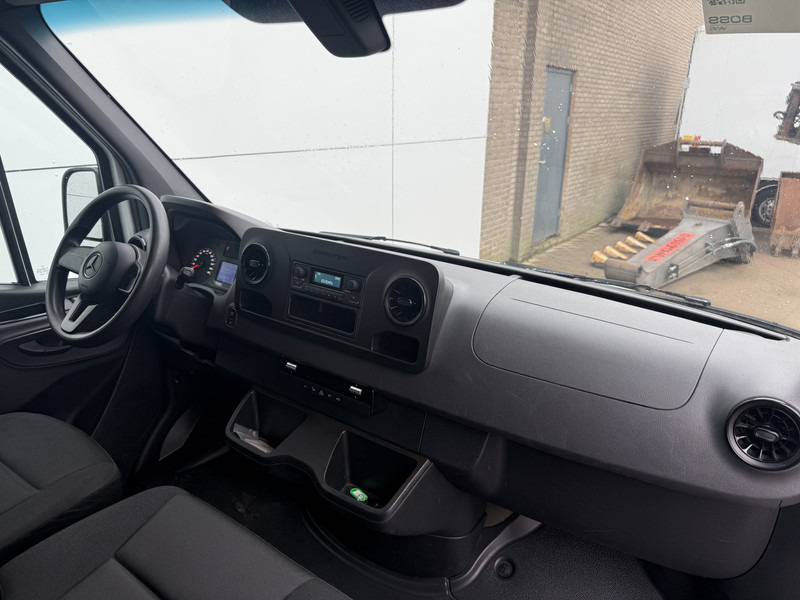Mercedes-Benz eSprinter 312 ALL-IN PRIJS L2H2 55kWh 168km WLTP 80kw Snelladen Climate Control Stoelverwarming leasing Mercedes-Benz eSprinter 312 ALL-IN PRIJS L2H2 55kWh 168km WLTP 80kw Snelladen Climate Control Stoelverwarming: obrázek 9 Mercedes-Benz eSprinter 312 ALL-IN PRIJS L2H2 55kWh 168km WLTP 80kw Snelladen Climate Control Stoelverwarming leasing Mercedes-Benz eSprinter 312 ALL-IN PRIJS L2H2 55kWh 168km WLTP 80kw Snelladen Climate Control Stoelverwarming: obrázek 9