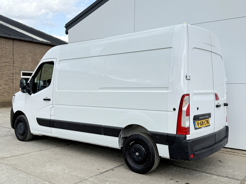 Renault Master T33 2.3 DCI 135PK L2H2 Airco Cruise Control Parkeersensoren LED - Malá dodávka: obrázek 2 Renault Master T33 2.3 DCI 135PK L2H2 Airco Cruise Control Parkeersensoren LED - Malá dodávka: obrázek 2