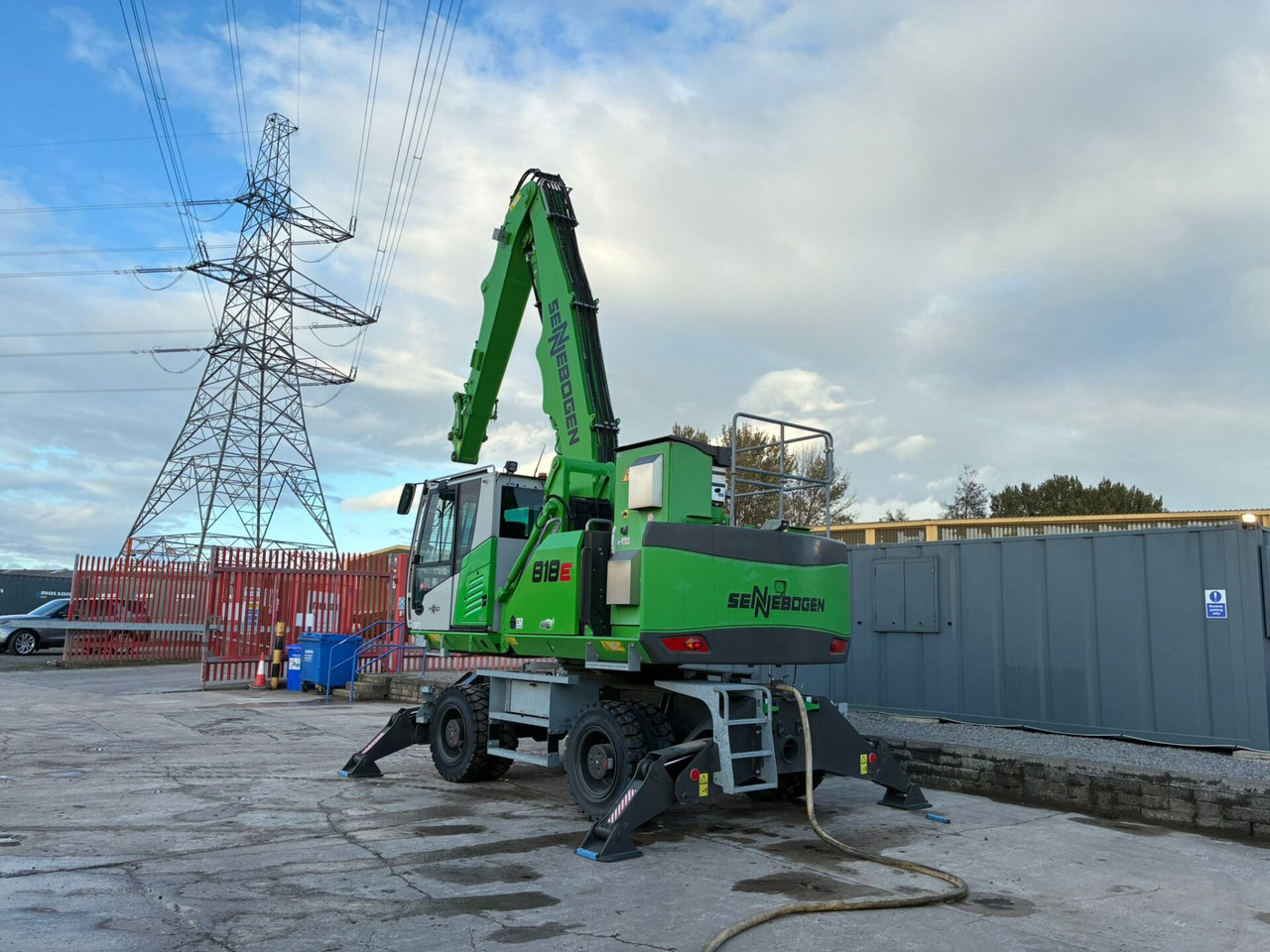 Sennebogen 818E - Překládkové rypadlo: obrázek 3 Sennebogen 818E - Překládkové rypadlo: obrázek 3