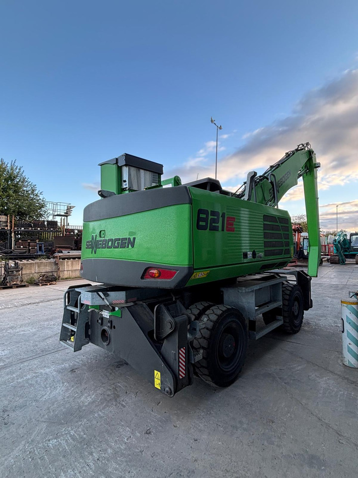 Sennebogen 821 Electric - Překládkové rypadlo: obrázek 5 Sennebogen 821 Electric - Překládkové rypadlo: obrázek 5