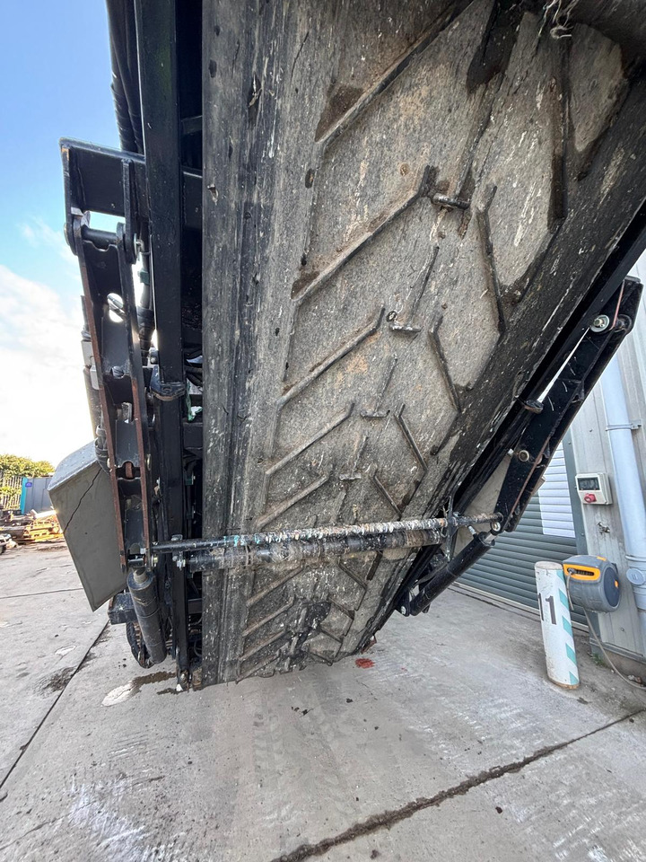 Průmyslový drtič Terex TSS390: obrázek 11 Průmyslový drtič Terex TSS390: obrázek 11