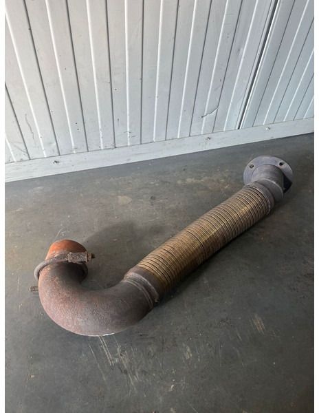 Liebherr A904 Li/A904C Li/R904/R904C - Výfukové potrubí: obrázek 1 Liebherr A904 Li/A904C Li/R904/R904C - Výfukové potrubí: obrázek 1