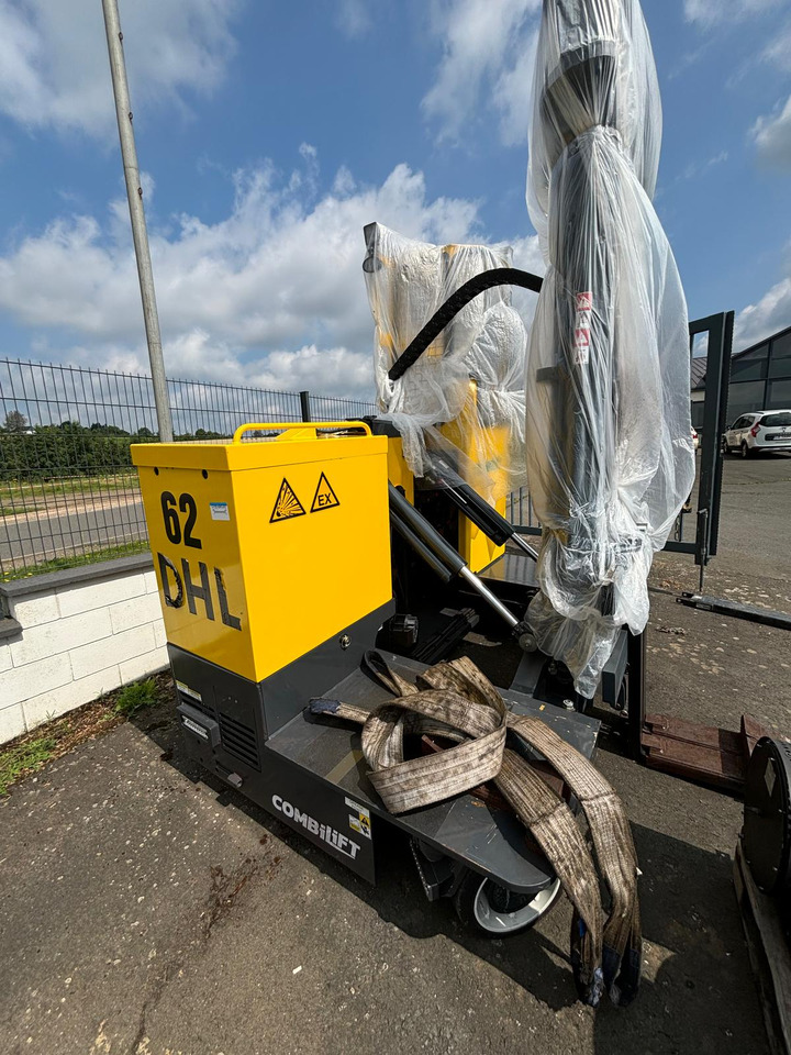 COMBILIFT C3000STE - Čtyřcestný vozík: obrázek 4 COMBILIFT C3000STE - Čtyřcestný vozík: obrázek 4