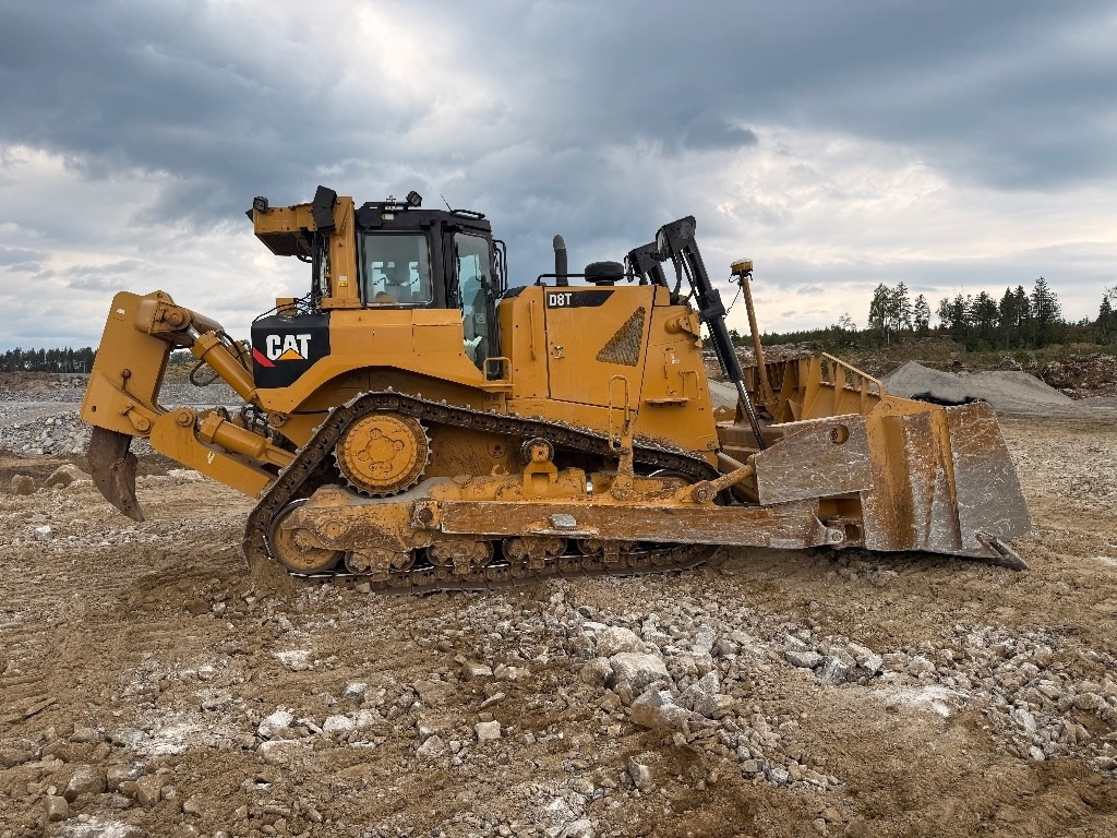 CAT D 8 T - Buldozer: obrázek 3 CAT D 8 T - Buldozer: obrázek 3