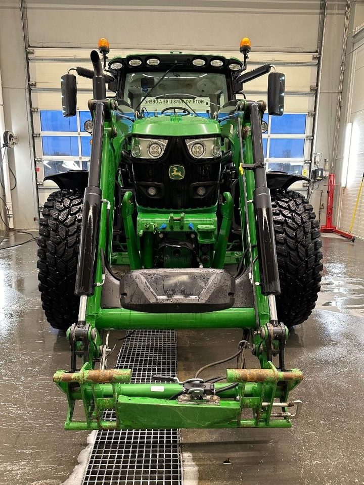 John Deere 6155 R - Traktor: obrázek 5 John Deere 6155 R - Traktor: obrázek 5