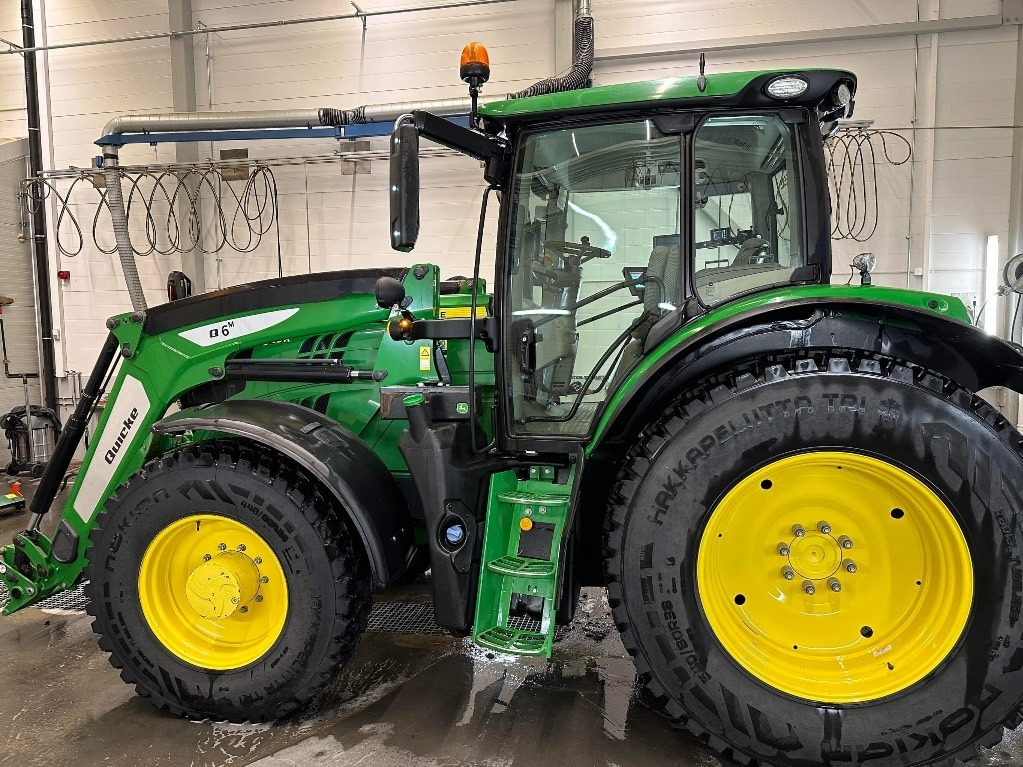 John Deere 6155 R - Traktor: obrázek 3 John Deere 6155 R - Traktor: obrázek 3