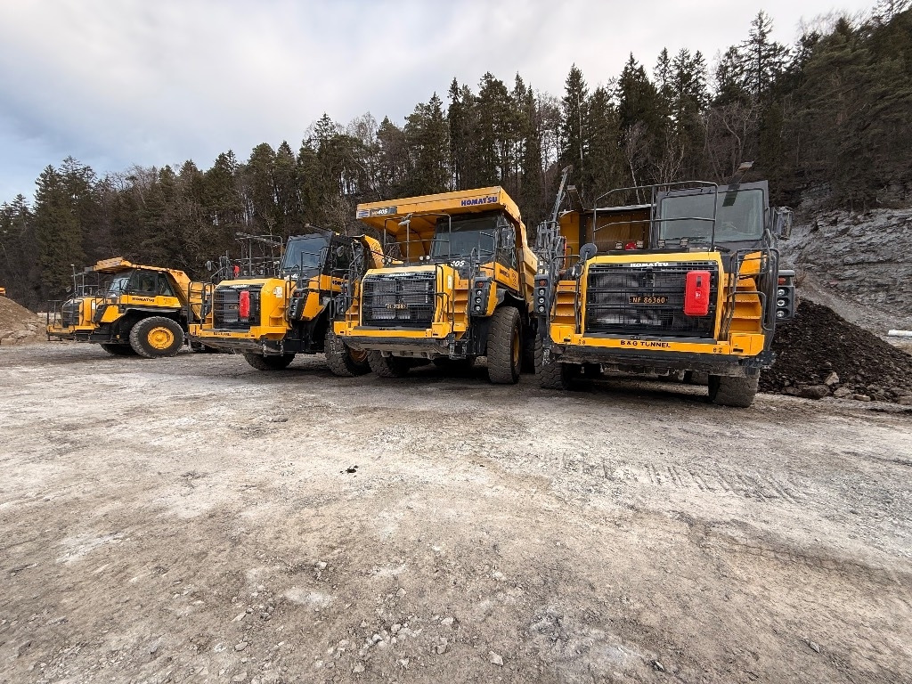 Komatsu HD 405 - 8E0 - Pevný dempr: obrázek 2 Komatsu HD 405 - 8E0 - Pevný dempr: obrázek 2