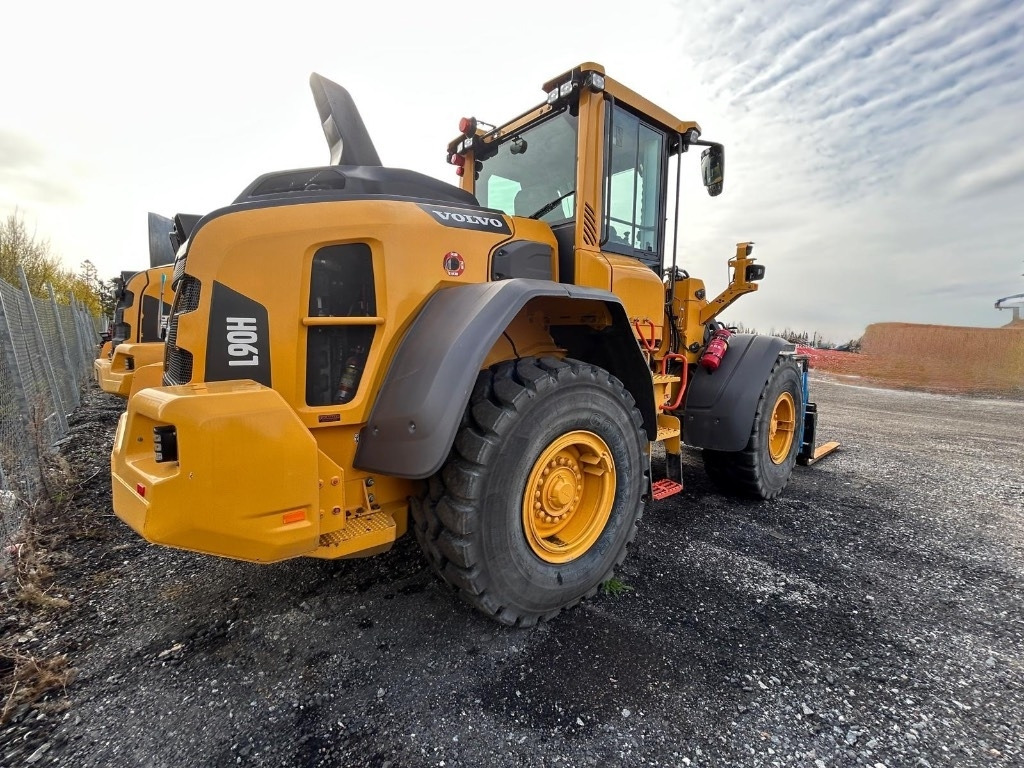 Volvo L 90 H - Kolový nakladač: obrázek 4 Volvo L 90 H - Kolový nakladač: obrázek 4