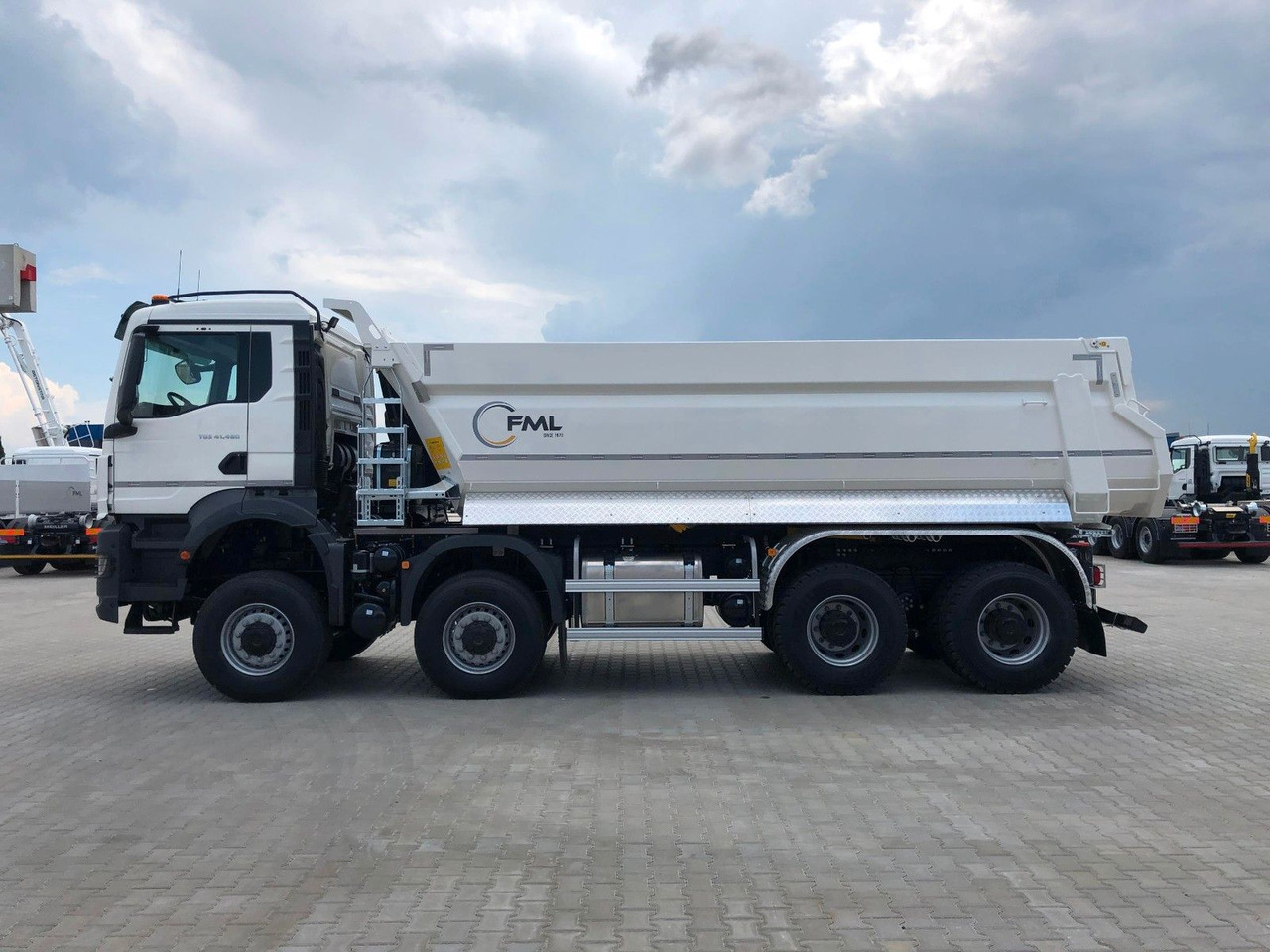 MAN TGS 41.480 GSR 8x4/8x6/8x8 FML KIPPER - Sklápěč: obrázek 4 MAN TGS 41.480 GSR 8x4/8x6/8x8 FML KIPPER - Sklápěč: obrázek 4