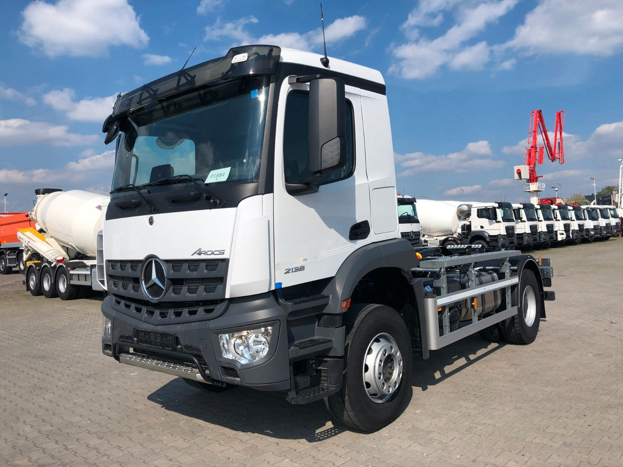 Mercedes-Benz AROCS 2136 Abrollkipper HYVA HKS-12-37-S - Hákový nosič kontejnerů: obrázek 2 Mercedes-Benz AROCS 2136 Abrollkipper HYVA HKS-12-37-S - Hákový nosič kontejnerů: obrázek 2