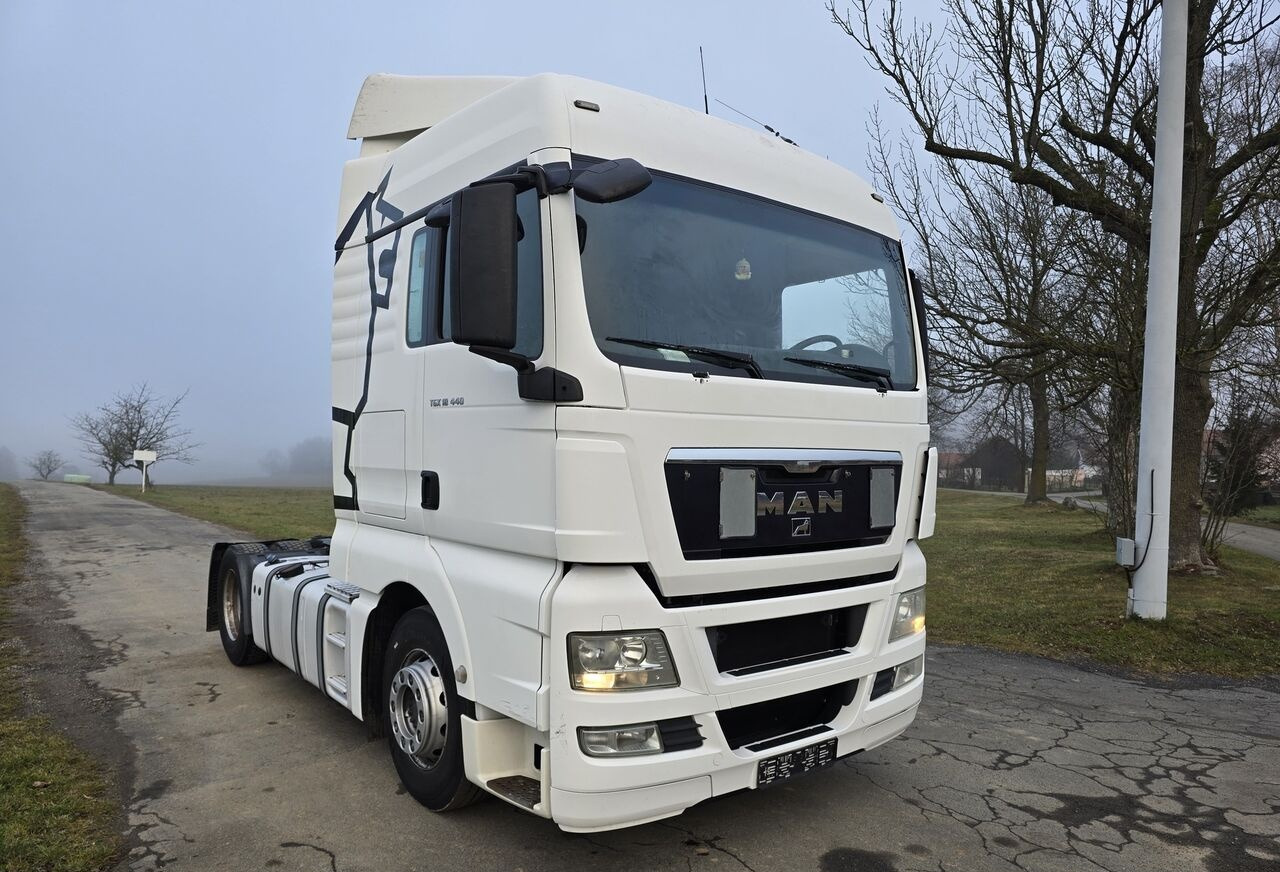 MAN TGX 18.440 standart - Tahač: obrázek 2 MAN TGX 18.440 standart - Tahač: obrázek 2