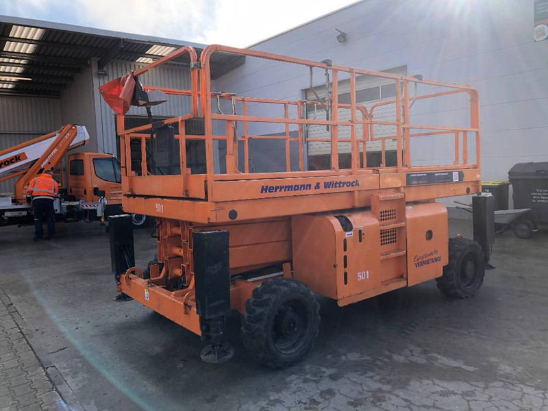 Haulotte H 12 SX - Nůžková plošina: obrázek 1 Haulotte H 12 SX - Nůžková plošina: obrázek 1
