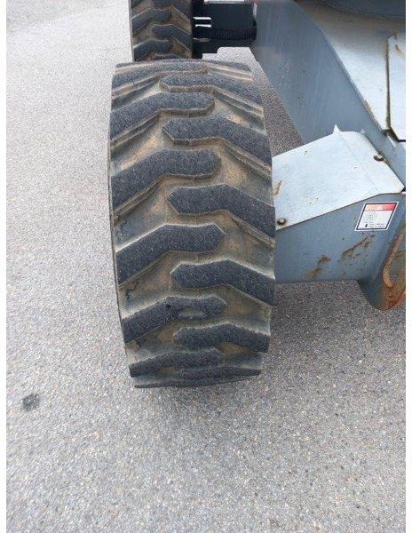 Teleskopická plošina Haulotte H 16 TPX: obrázek 8 Teleskopická plošina Haulotte H 16 TPX: obrázek 8