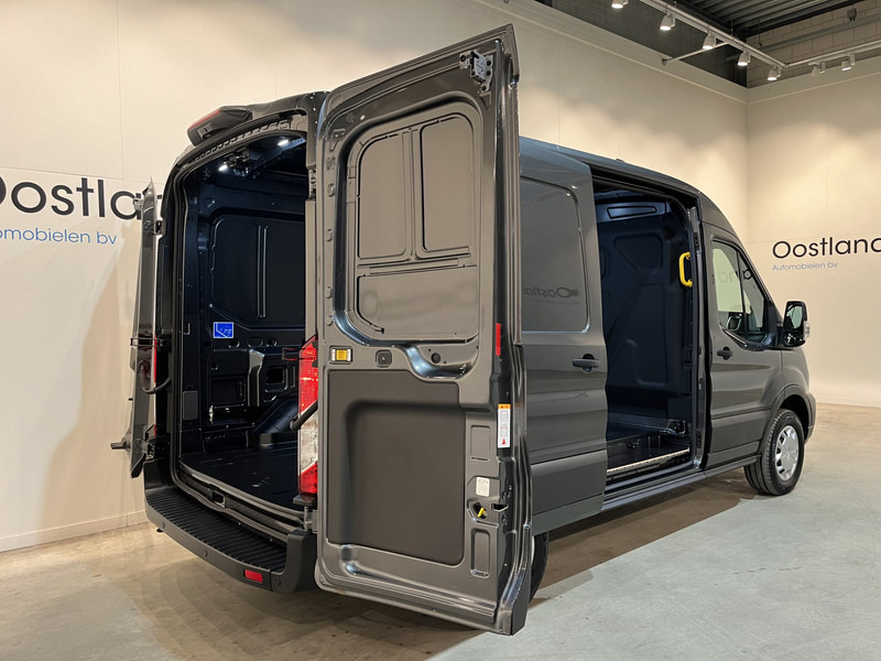 Ford E-Transit 350 L2H2 Trend 68 kWh 184 PK / 100% elektrisch !! / Airco / Cruise Control / CarPlay / Camera / Navigatie / 3-Zits / 220 KM !! Z.G.A.N. ! - Furgon, Elektrická dodávka: obrázek 4 Ford E-Transit 350 L2H2 Trend 68 kWh 184 PK / 100% elektrisch !! / Airco / Cruise Control / CarPlay / Camera / Navigatie / 3-Zits / 220 KM !! Z.G.A.N. ! - Furgon, Elektrická dodávka: obrázek 4