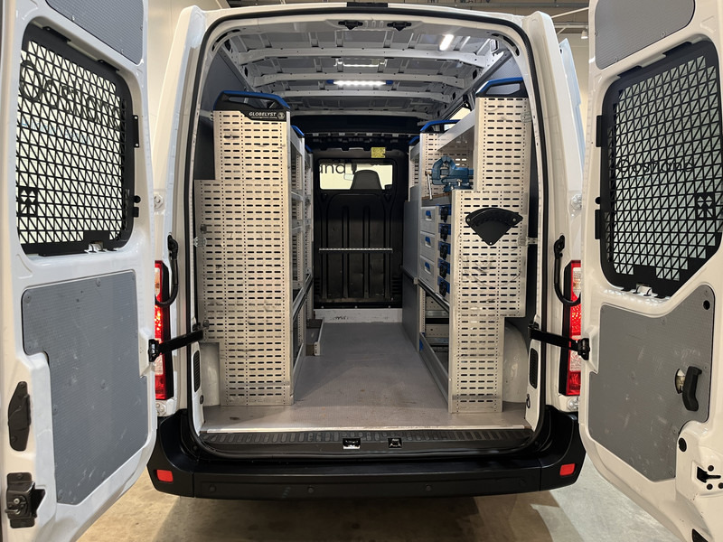 Renault Master 2.3 dCi L1H2 130 PK Servicebus / Sortimo Inrichting / Euro 6 / Luchtvering / Airco / Cruise Control / PDC / Navigatie / 3-Zits - Malá dodávka: obrázek 4 Renault Master 2.3 dCi L1H2 130 PK Servicebus / Sortimo Inrichting / Euro 6 / Luchtvering / Airco / Cruise Control / PDC / Navigatie / 3-Zits - Malá dodávka: obrázek 4