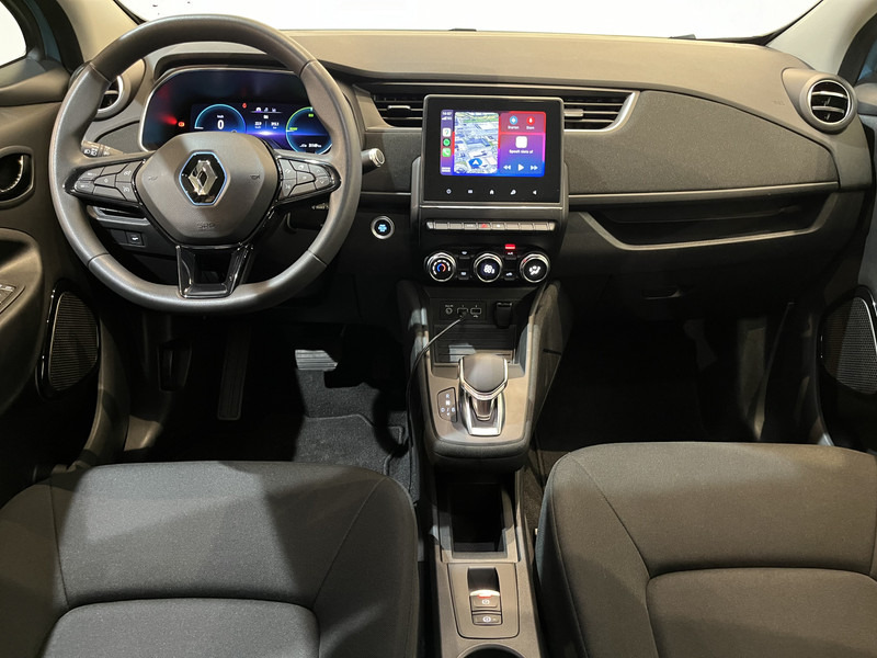 Renault ZOE R110 Life 52 kWh (Accuhuur) / Carplay / Airco / Cruise Control / 100% elektrisch / 31.200 KM !! Prijs ex BTW € 7.850,- - Hatchback: obrázek 3 Renault ZOE R110 Life 52 kWh (Accuhuur) / Carplay / Airco / Cruise Control / 100% elektrisch / 31.200 KM !! Prijs ex BTW € 7.850,- - Hatchback: obrázek 3