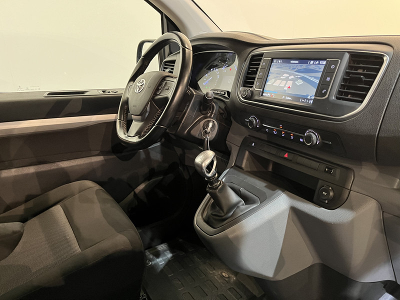 Toyota ProAce Worker 2.0 D-4D Creator Long 123 PK L3 DC Dubbel Cabine / Euro 6 / Airco / Cruise Control / Camera / Trekhaak / Navigatie / BPM VRIJ !! - Malá dodávka, Dodávka s dvojitou kabinou: obrázek 3 Toyota ProAce Worker 2.0 D-4D Creator Long 123 PK L3 DC Dubbel Cabine / Euro 6 / Airco / Cruise Control / Camera / Trekhaak / Navigatie / BPM VRIJ !! - Malá dodávka, Dodávka s dvojitou kabinou: obrázek 3