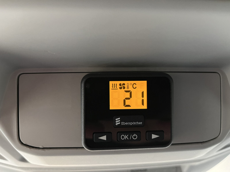 Furgon Volkswagen Crafter 35 2.0 TDI L3H3 180 PK Servicebus / Sortimo Inrichting / Euro 6 / Schuifdeur L + R / 220V. / Airco / Cruise Control / Camera / Trekhaak 3000 KG. / CarPlay / Navigatie: obrázek 16