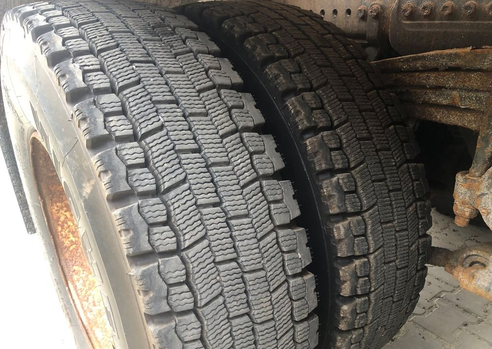 Vozidlo pro zimní údržbu Mercedes-Benz Arocs 3333 6x6 piaskarka solarka econ pług schmidt: obrázek 6