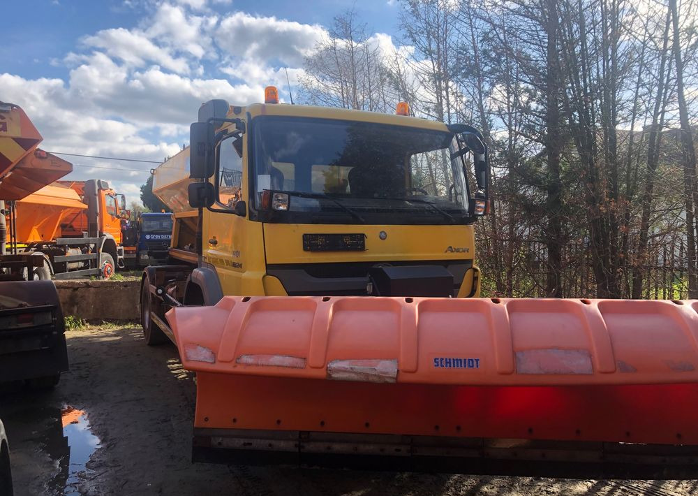 Mercedes-Benz Mercedes Axor 1824 schmidt 4x2 pług piaskarka solarka - Vozidlo pro zimní údržbu: obrázek 1 Mercedes-Benz Mercedes Axor 1824 schmidt 4x2 pług piaskarka solarka - Vozidlo pro zimní údržbu: obrázek 1