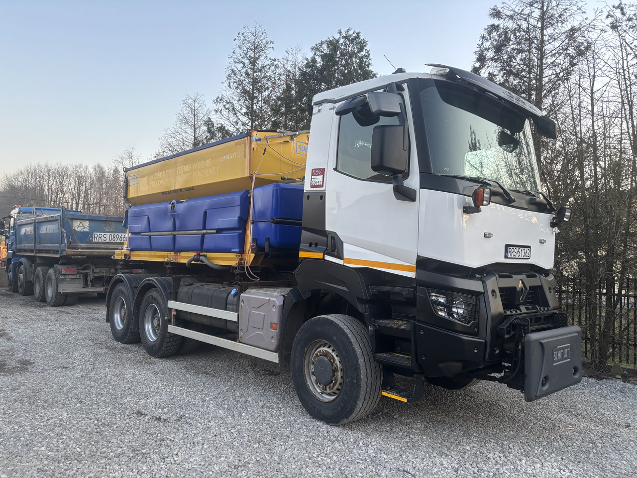 RENAULT K380 6x6 K380 6x6 SCHMIDT STRATOS III GRITTER/SPREADER PLOUGH - Vozidlo pro zimní údržbu: obrázek 1 RENAULT K380 6x6 K380 6x6 SCHMIDT STRATOS III GRITTER/SPREADER PLOUGH - Vozidlo pro zimní údržbu: obrázek 1